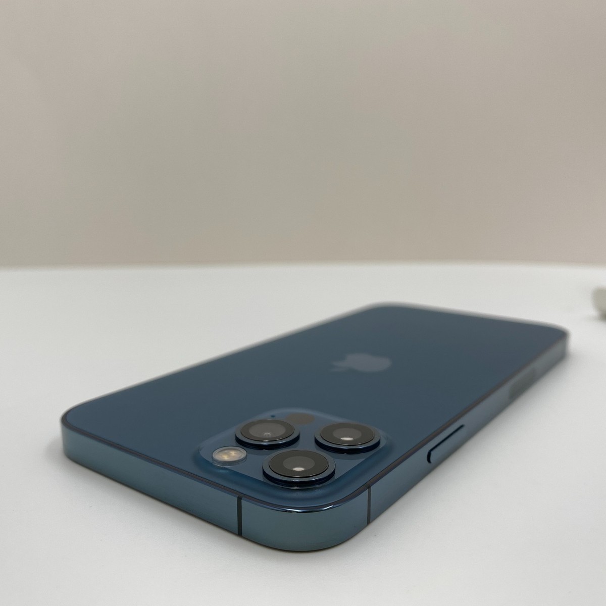 Apple iPhone 12 Pro - 512GB - Pacific Blue (Unlocked) - Good