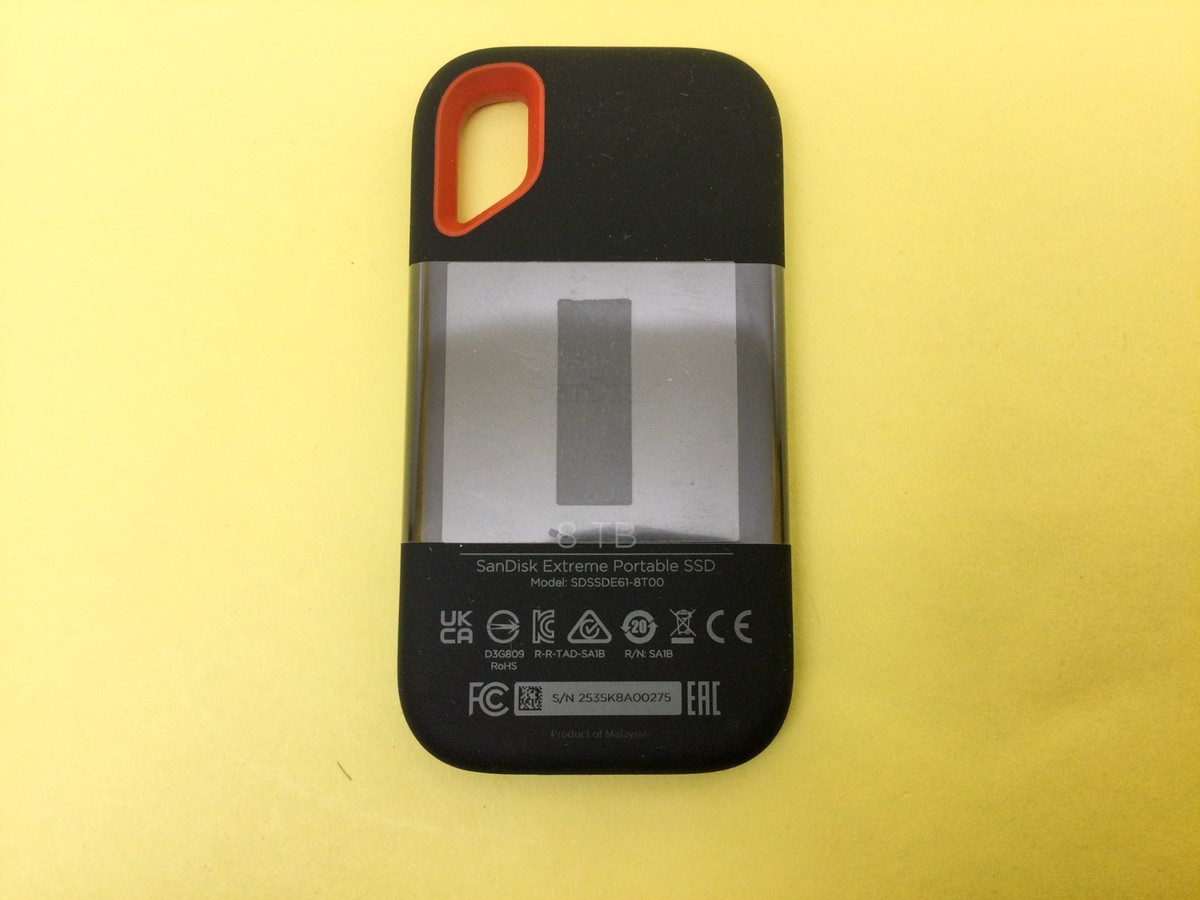 SanDisk 8TB USB-C USB External Extreme Portable SSD SDSSDE61-8T00