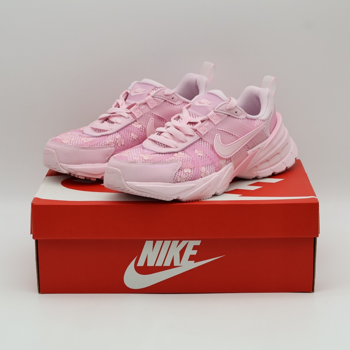 HJ5269-600 Nike V2K Run Pink Foam Arctic Pink Summery Florals