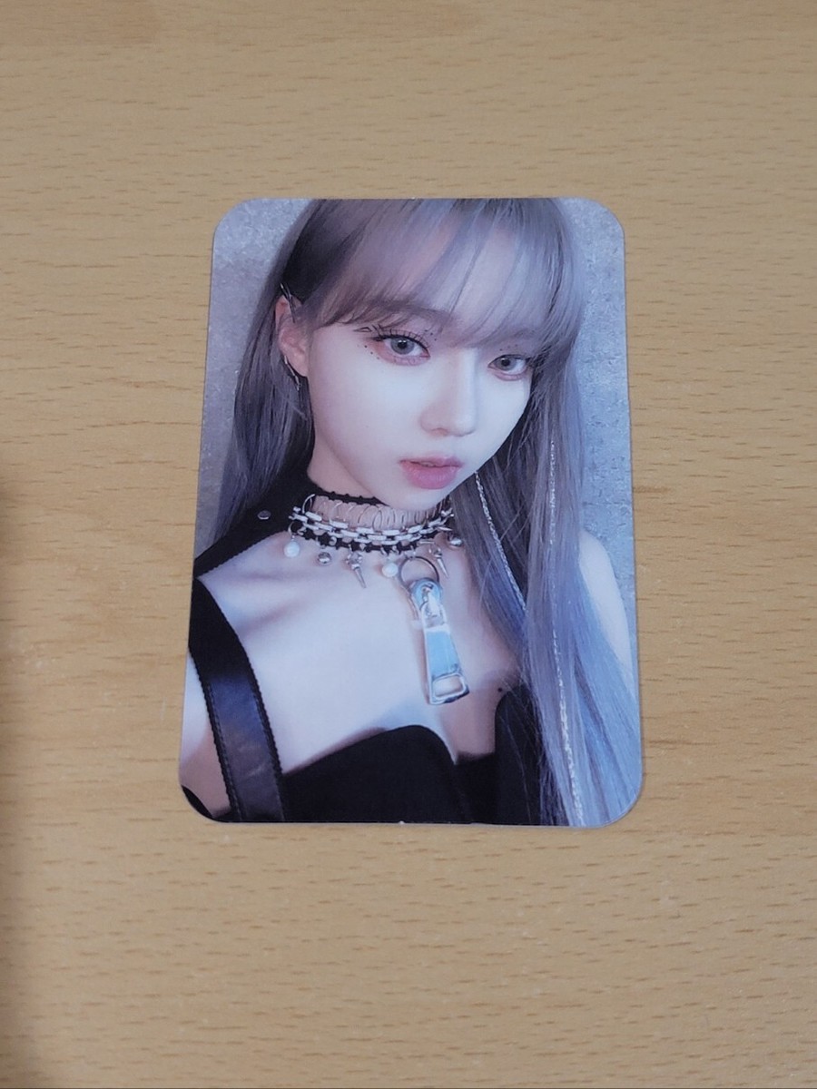 Aespa -Girls Deluxe box official photocard pc (Karina, Winter
