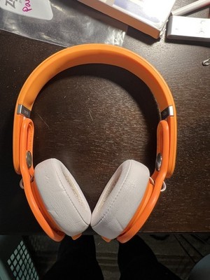 Beats by Dr. Dre Mixr Ear Headphone Neon Yellow White Limited