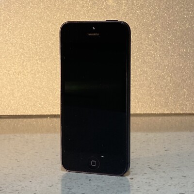 Apple iPhone 5 - 16GB - BLACK (Unlocked) A1429 /DO | eBay