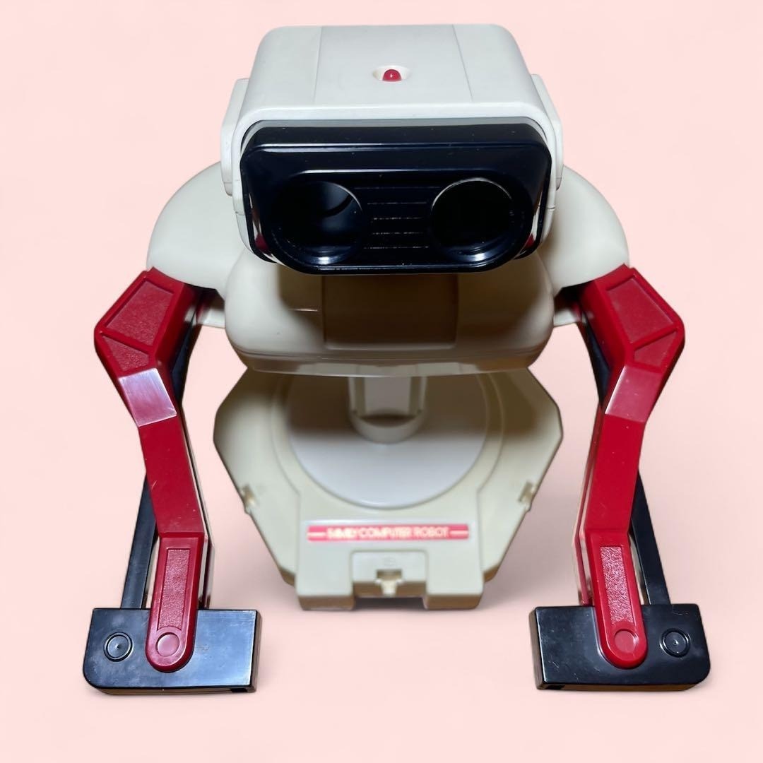 Nintendo Famicom Robot R.O.B. HVC-012 (Robotic Operating Buddy) +
