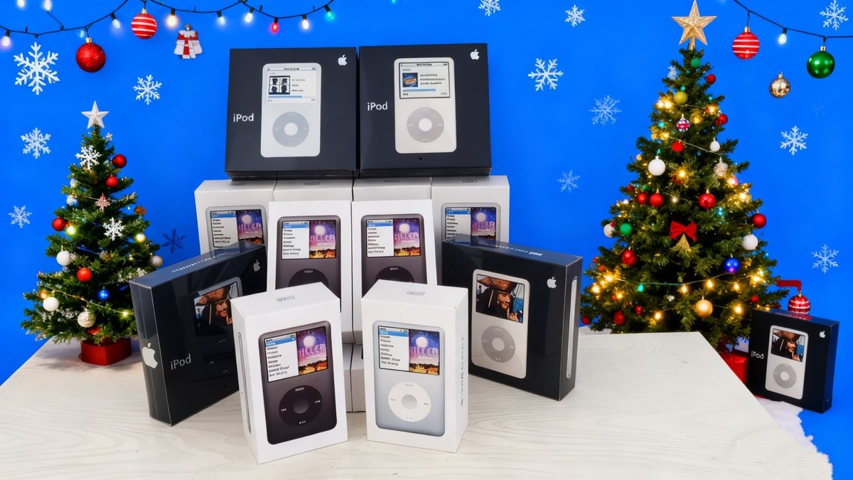 NEW Apple iPod Classic 7th Generation Black/Silver 160GB - Quick