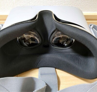 Oculus Go 32GB Standalone Virtual Reality Headset in Good