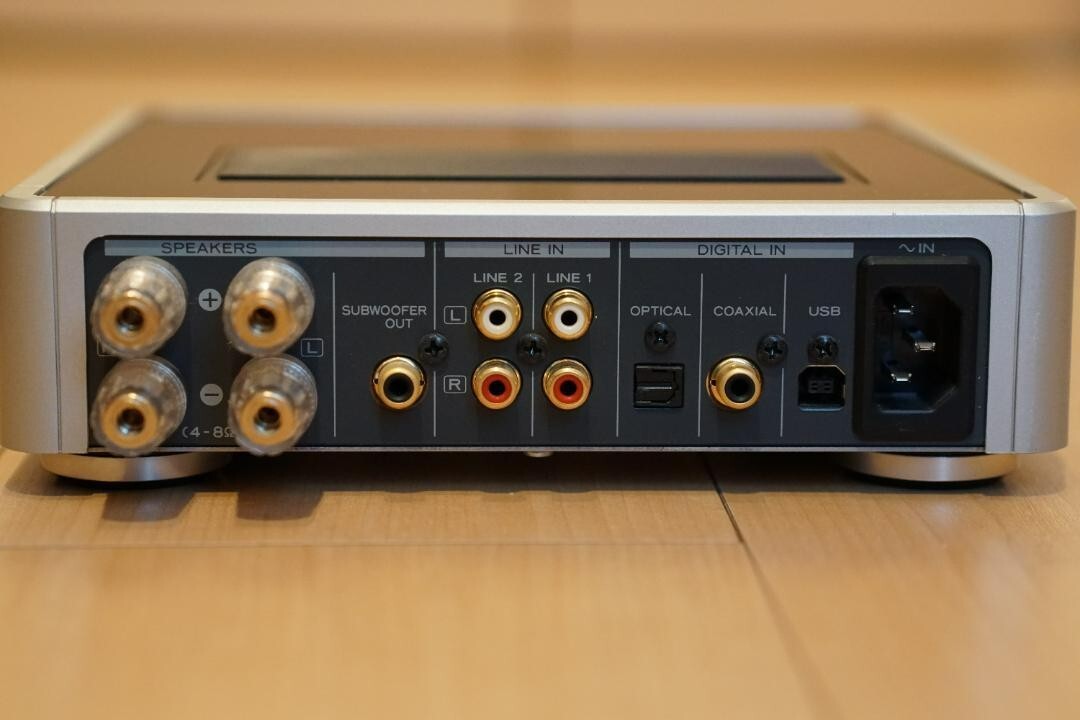 TEAC A-H01 Silver USB DAC Stereo integrated amplifier 100V | eBay