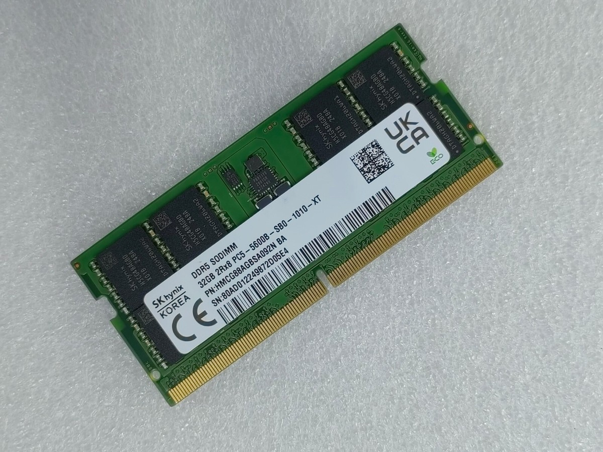 SK Hynix 32GB DDR5 5600 2Rx8 PC5-5600B HMCG88AGBSA092N 262pin