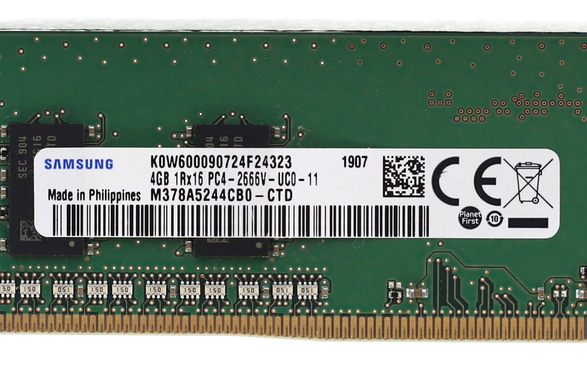 Samsung 4GB 1Rx16 PC4-2666V-UC0-11 Non-ECC Unbuffered Memory