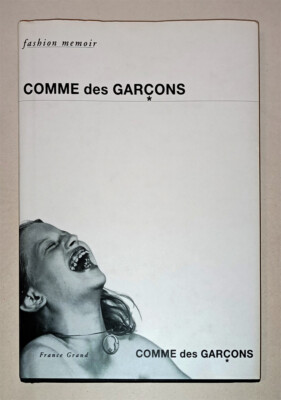 Comme des Garcons Fashion Memoir ENGLISH France Grand 1998 Design