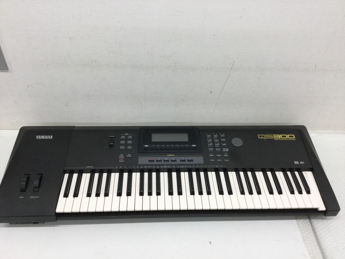 YAMAHA QS300 61 Key Keyboard Synthesizer Black Music Instruments