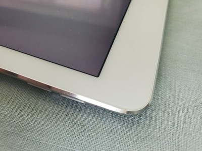 Apple iPad Pro (9.7-inch) A1673 32 GB Wi-Fi 9.7in MLMP2LL/A Silver