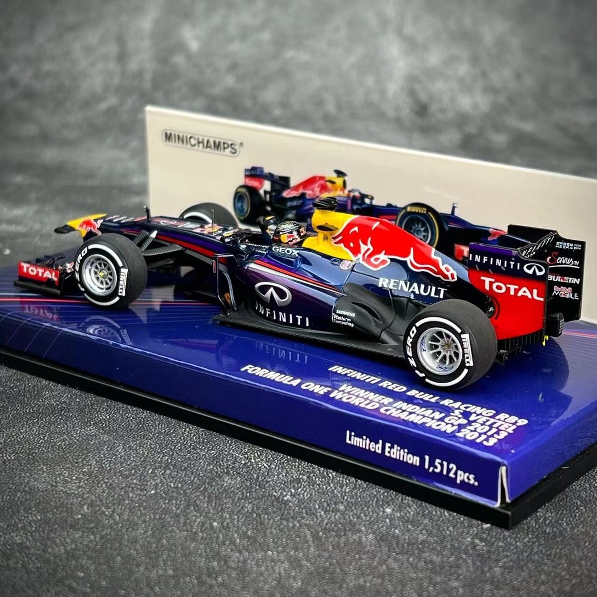 Minichamps 1/43 Infiniti Red Bull racing RB9 F1 Winner Indian GP