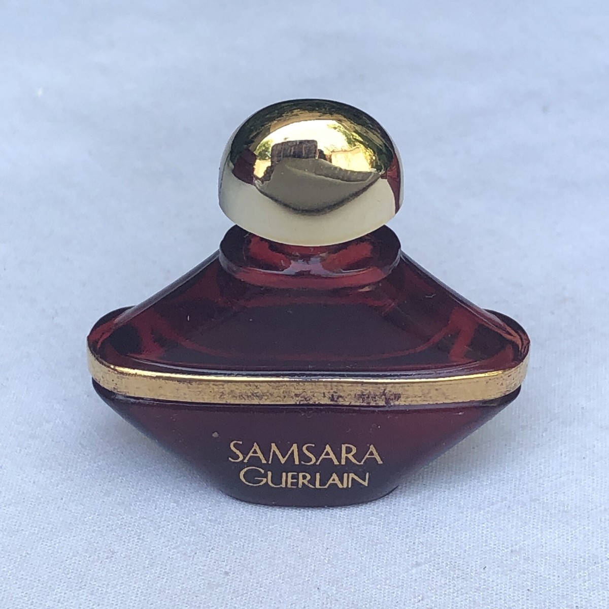 Rare Vintage 1989 Guerlain SAMSARA Perfume Ruby Red Glass Bottle