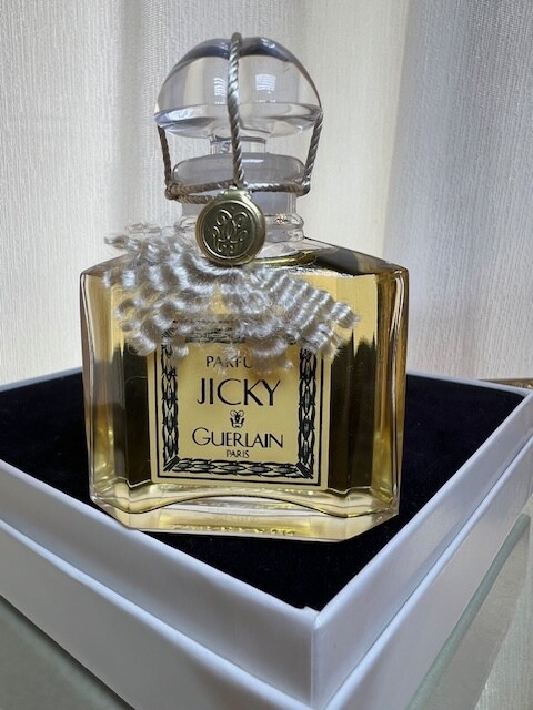 Guerlain Jicky extrait 30 ml. Rare, vintage 1990s edition. Sealed