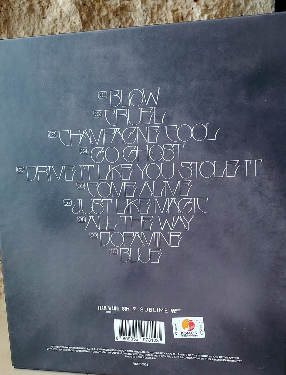 Jackson Wang GOT7 1st Album [MAGIC MAN] MAGIC MAN 02 Ver. CD And