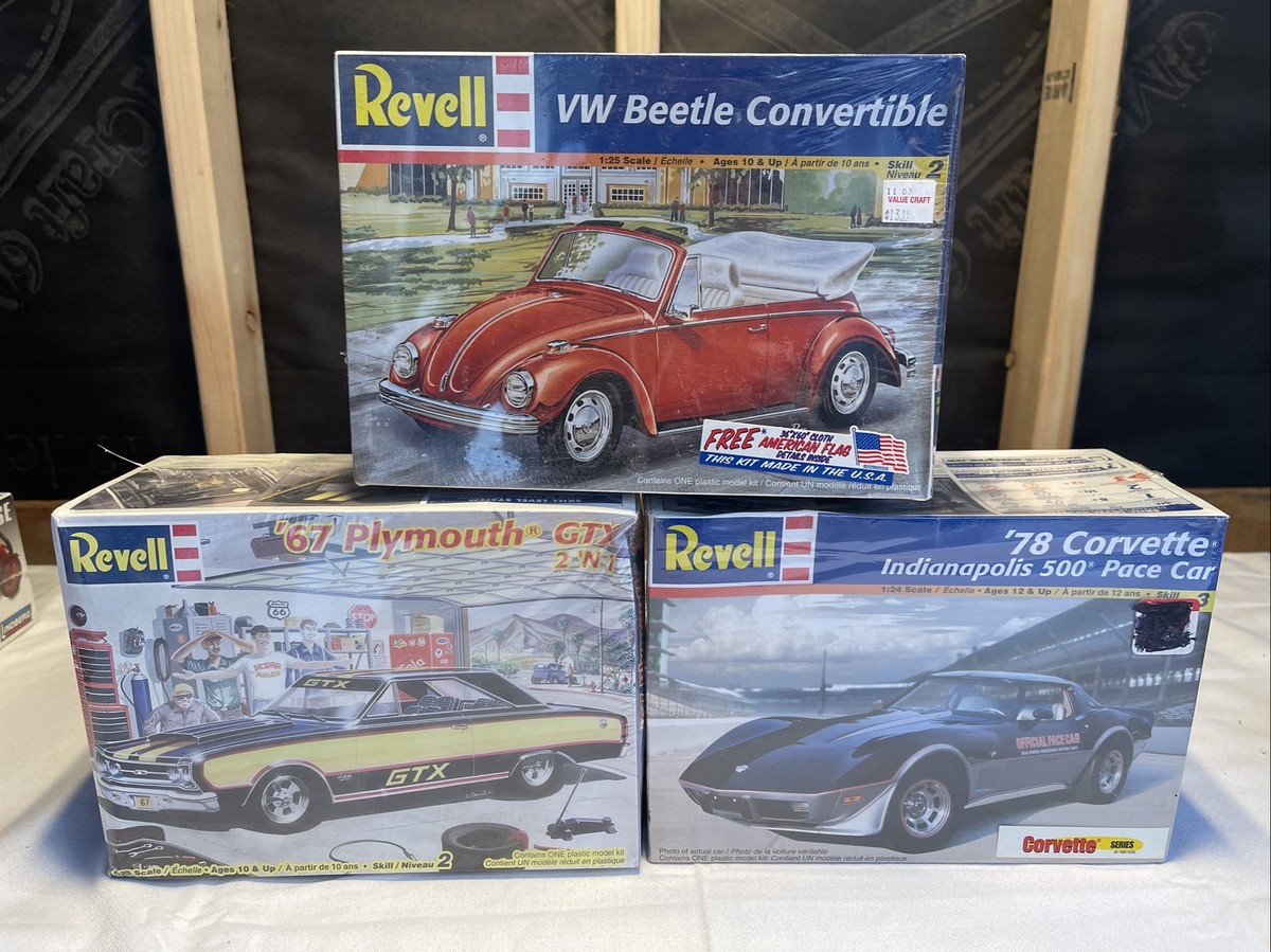 LOT OF 3 Vintage Revell VW Beetle Convertible 1/25 Scale Model Kit