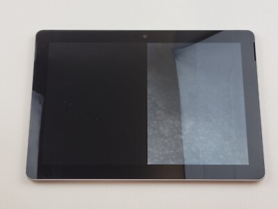 Microsoft Surface Go (Model 1824) 10