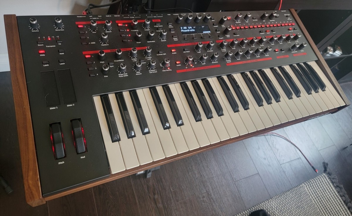 Dave Smith Instruments Pro 2 44-Key Monophonic Paraphonic