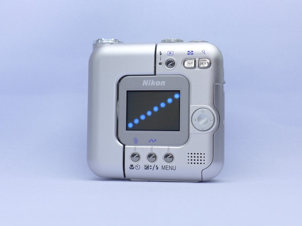 Nikon COOLPIX SQ 3.1MP Digital Camera - Silver for sale online | eBay