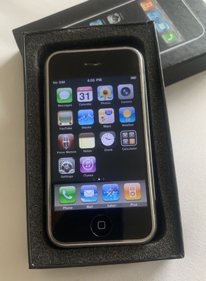 Apple 1st Generation iPhone 2G - 8 GB MA712LL/A A1203 - UNLOCKED