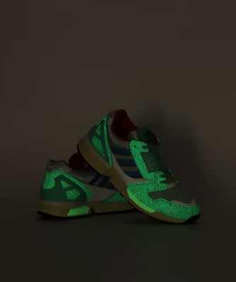 atmos x adidas Originals ZX8000 G-SNK 11 Hydra Blue Bahmin Sneaker