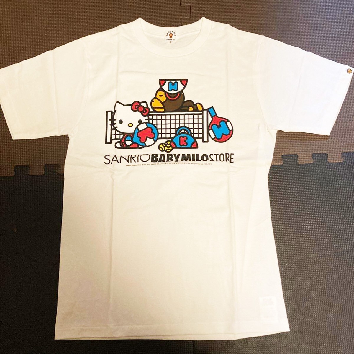 A BATHING APE BABY MILO SANRIO HELLO KITTY T-shirt White S Size