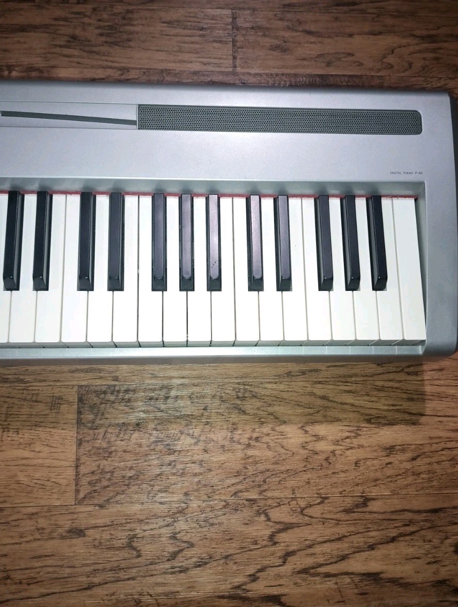 Yamaha P-95 Digital Piano P-95S Silver Heavy Weighted Keys Parts