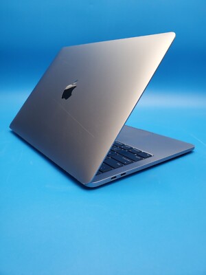 Apple Macbook Pro A2251 13