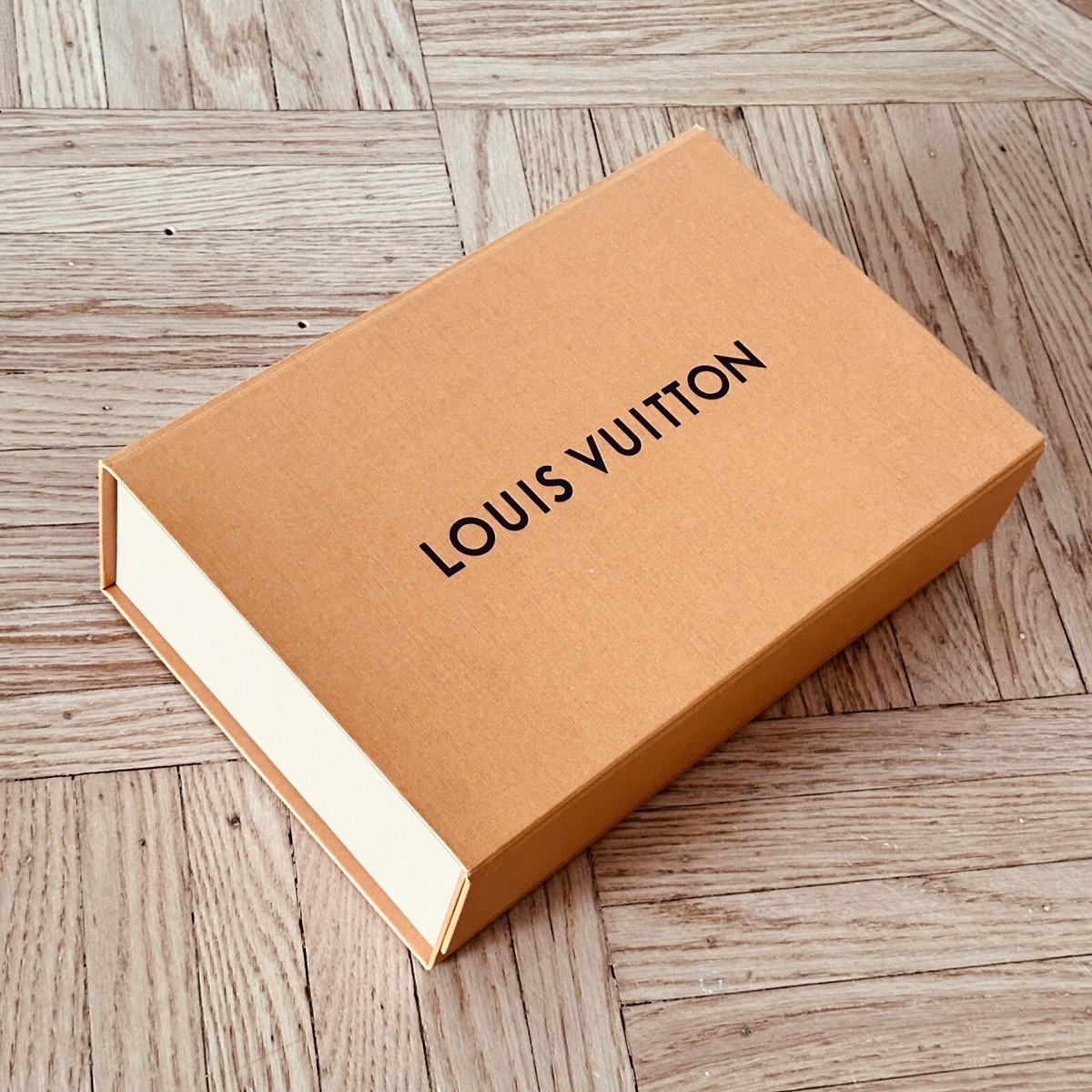 愛子様用LOUIS VUITTON ギフト箱 14箱 lv-box-or-26-355-1.jpg
