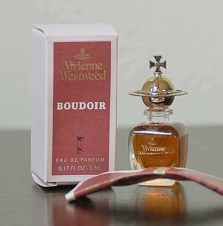 CHANEL VivienneWestwood 香水セット Vivienne Westwood 3本香水セット