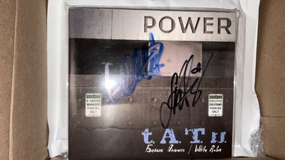 t.A.T.u. TATU – .TRUTH. Live In St. Petersburg DVD Japan BRAND NEW