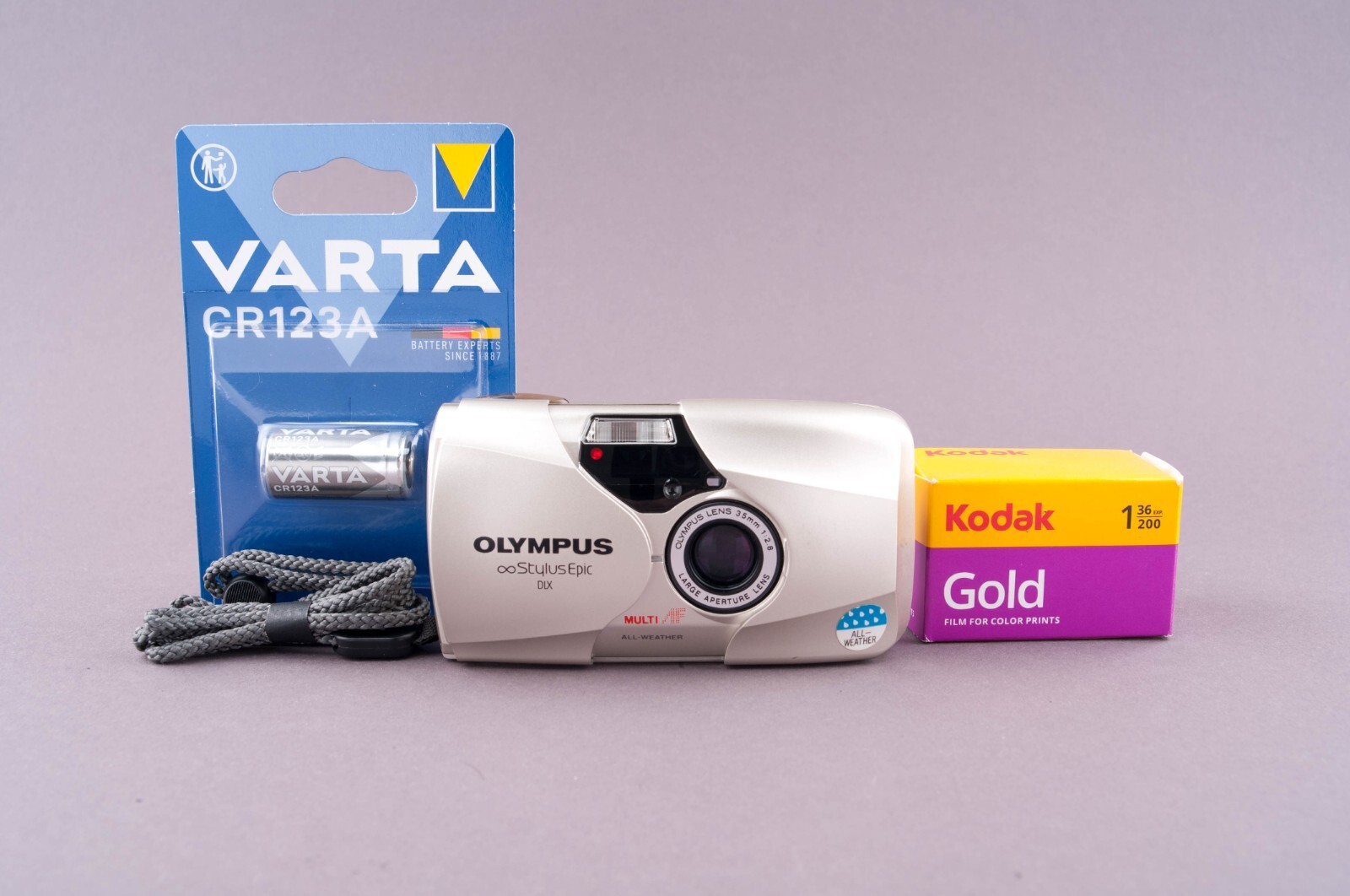 Olympus Infinity Stylus Epic DLX Panorama 2.8/35mm Point & Shoot