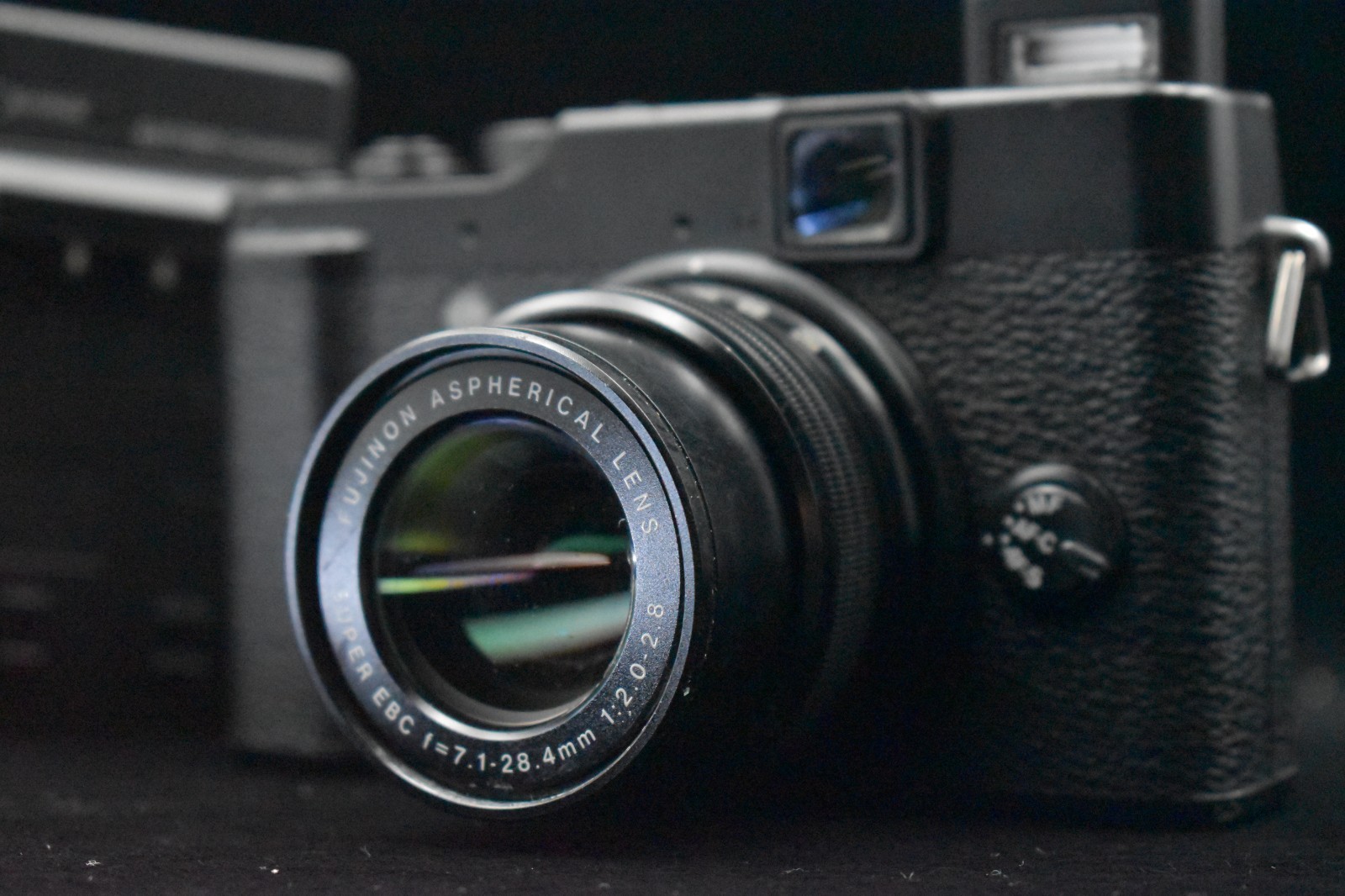 US Duty Paid] Fujifilm X10 Black Point and Shoot Compact Digital