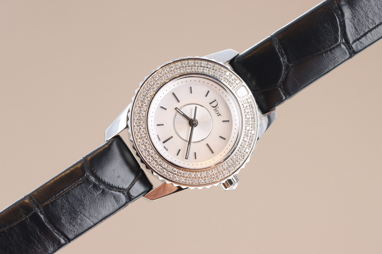 Dior Christal Ladies 28mm, Mother of Pearl Dial - Steel on Strap