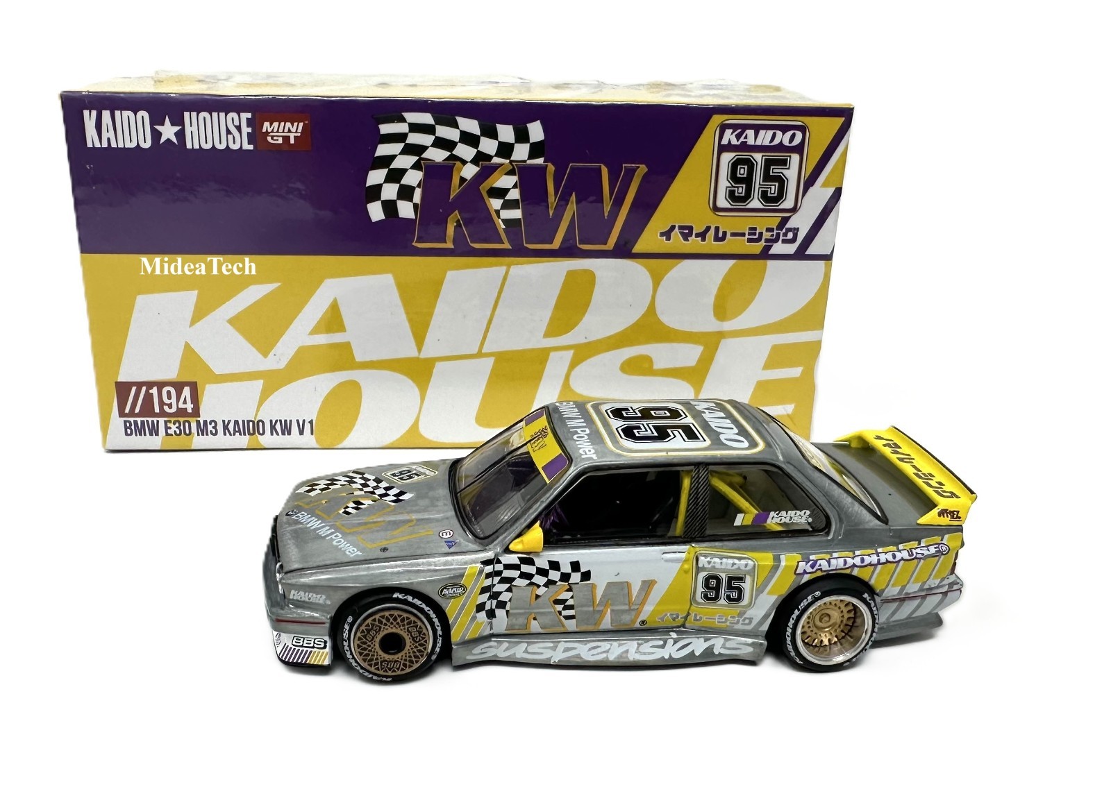 Chase! Kaido House x Mini GT 1:64 BMW M3 (E30) Kaido KW V1 Purple