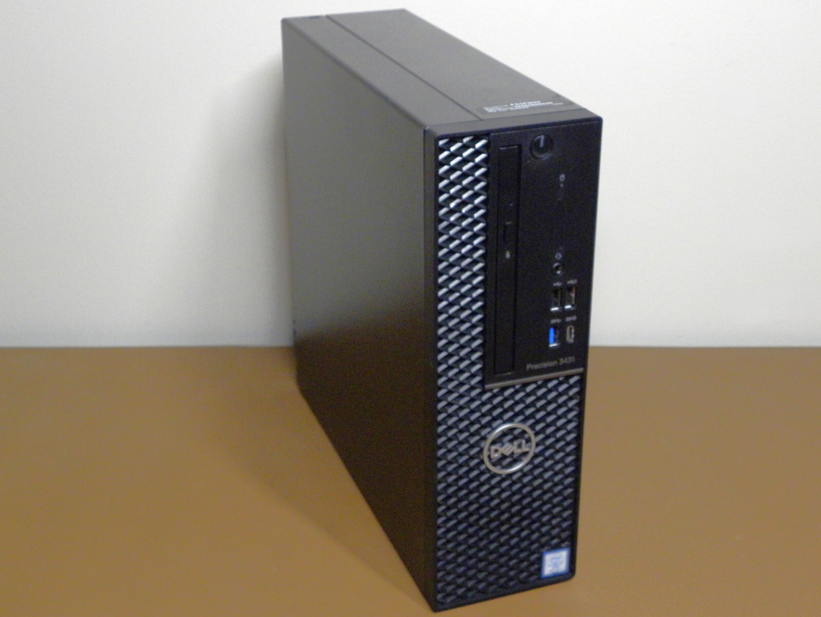 Dell Precision 3431 SFF i7-9700 3.0GHz 256GB NVMe SSD / 2TB HDD