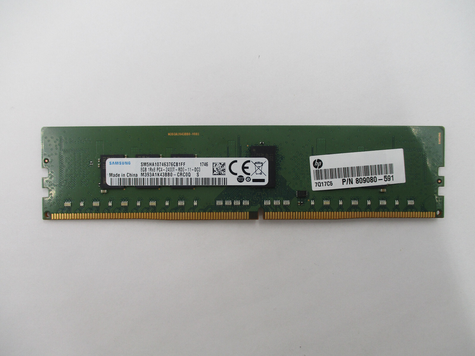 Samsung 8GB 1Rx8 PC4-2400T-RD0-11-DC0 Server Memory M393A1K43BB0