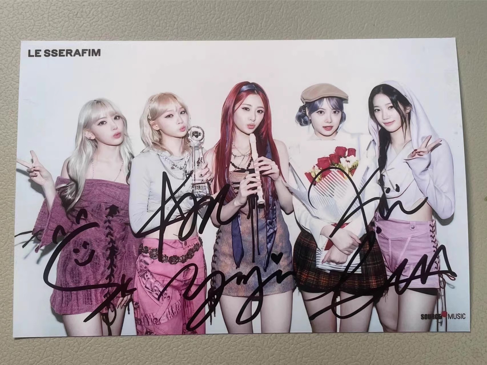 LE SSERAFIM ALL MEMBERS Autographed Hand Signed Photo 4*6 K-POP