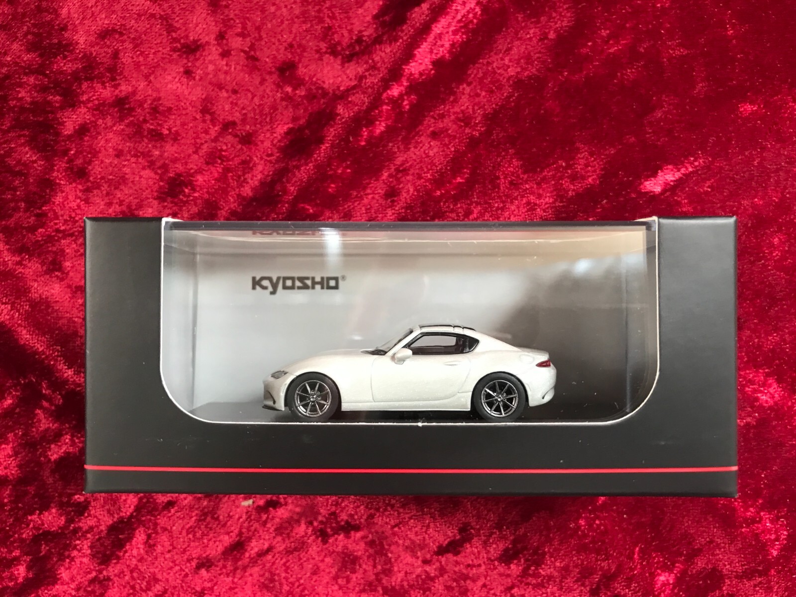 Kyosho Mazda MX-5 Miata ND ROADSTER RF Silver KS07068A5 Plastic
