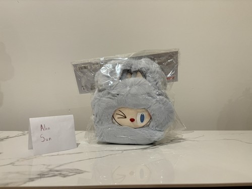 POP MART THE MONSTERS LABUBU Classic Series-Plush Flower Bag(BLUE