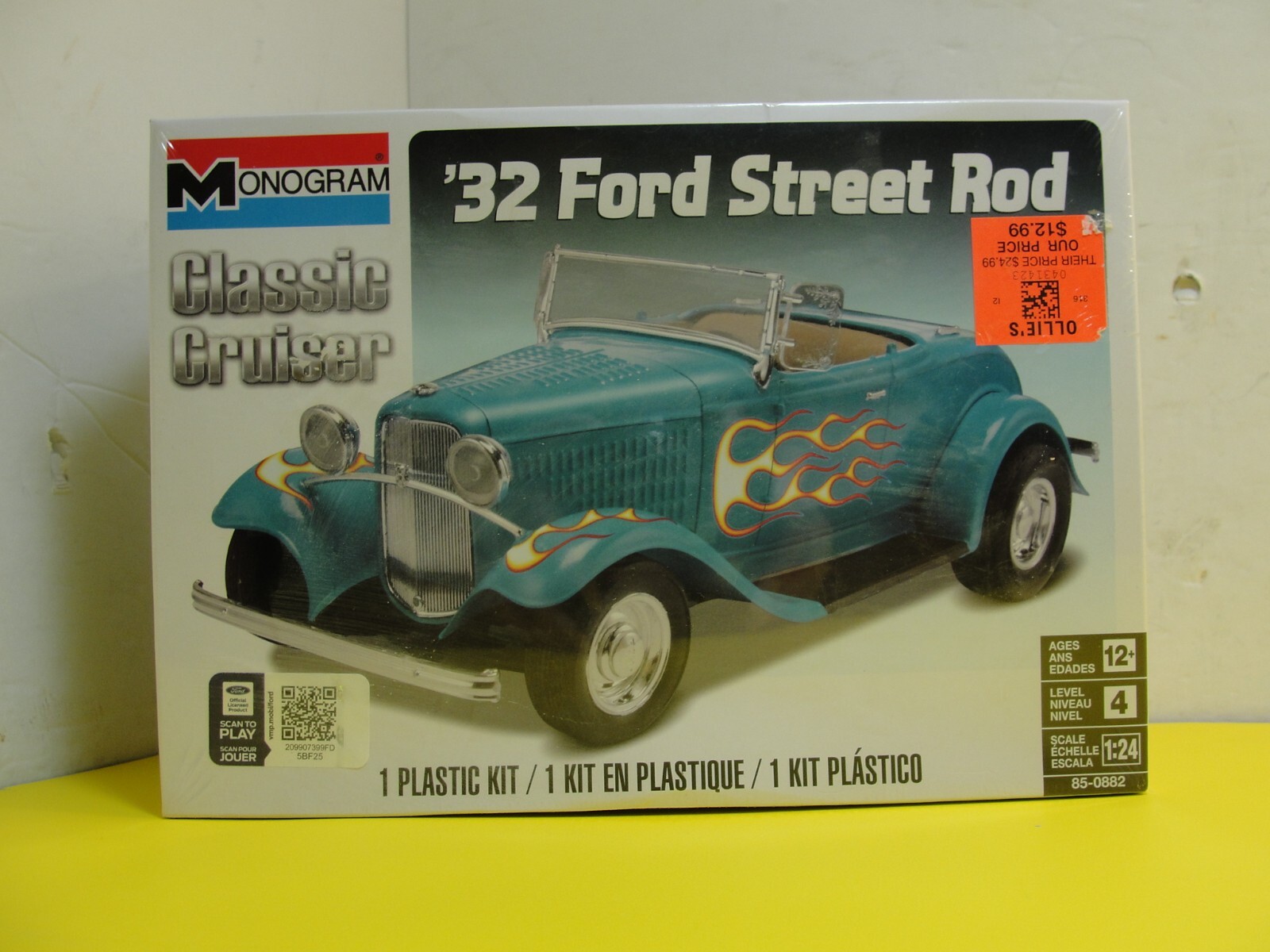 32 Ford Street Rod 1:24 Scale Classic Cruiser Monogram Model Kit