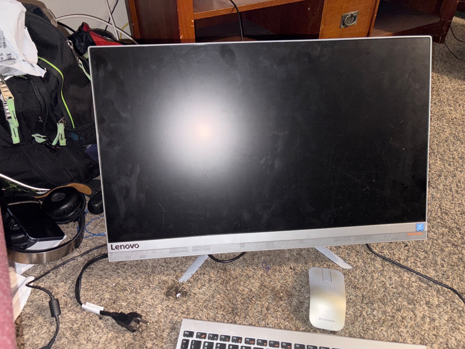 Lenovo AIO 520S-23IKU 23