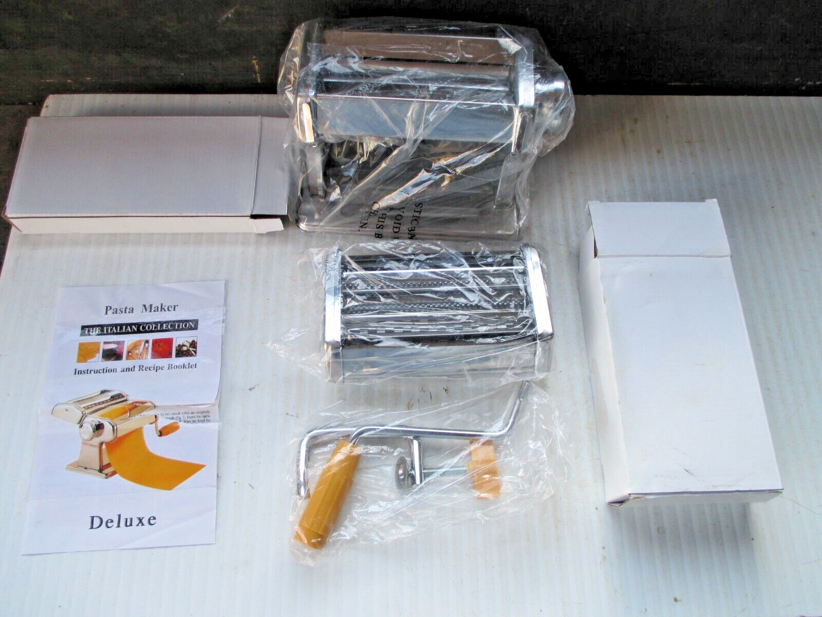 The Italian Collection Deluxe Stainless Steel Pasta Maker Machine