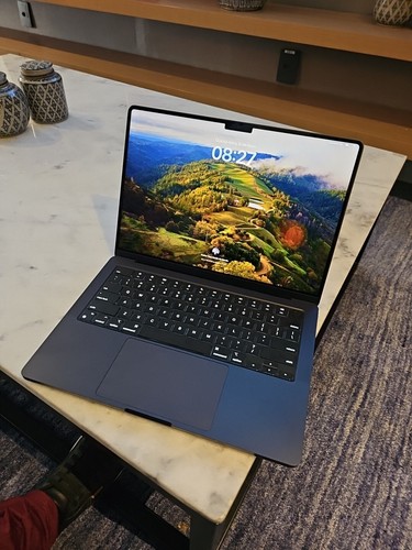 Apple MacBook Pro 14