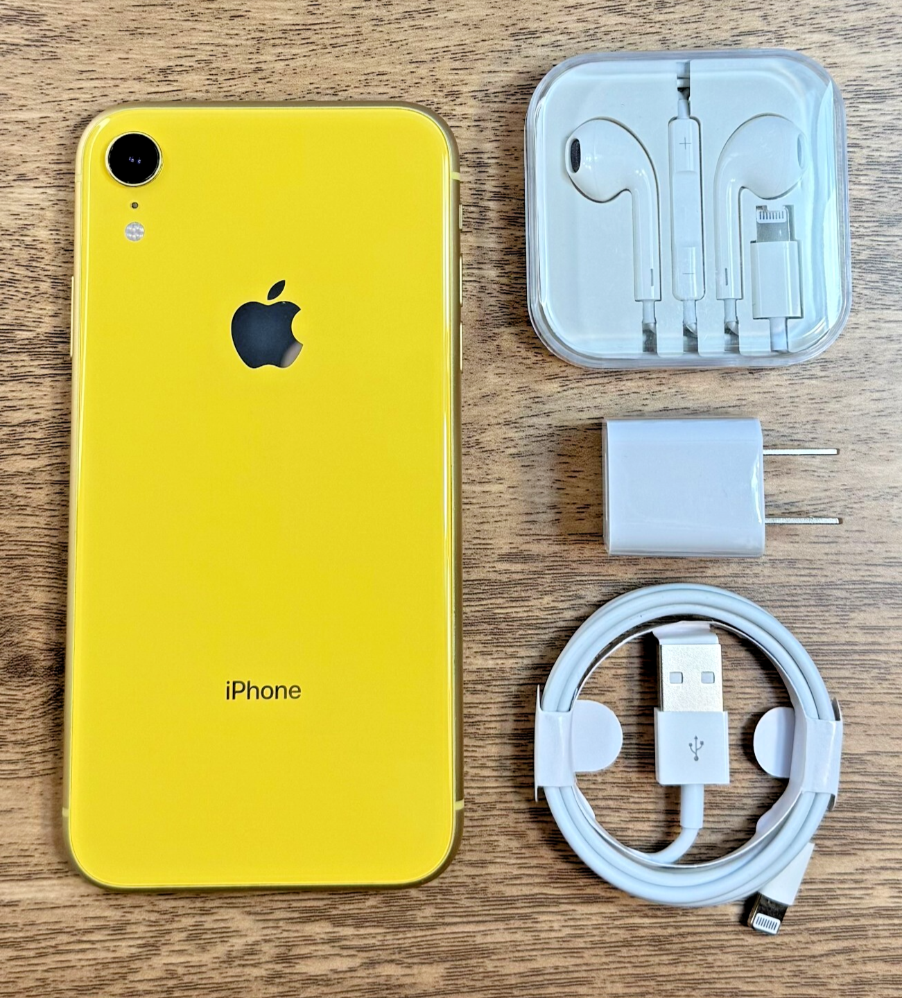 Apple iPhone XR イエロー 本体 Restored Apple iPhone XR - Carrier