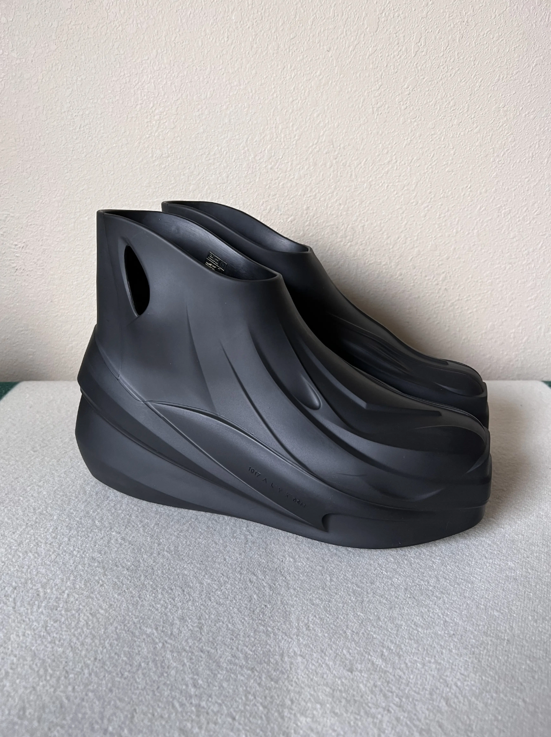 1017 Alyx 9SM Rubber Mono Boot - Size 41 - Black - NEW - Made in