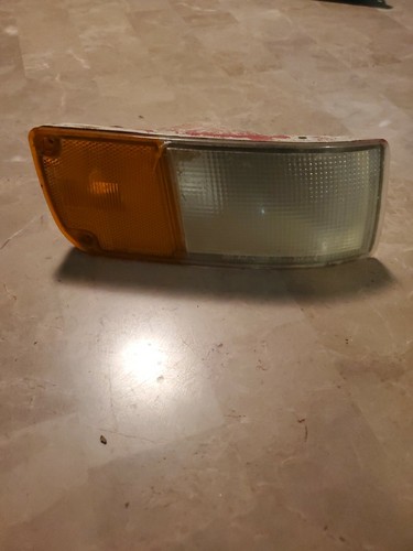 1990-1996 300zx z32 turn signal corner light RH Right passenger