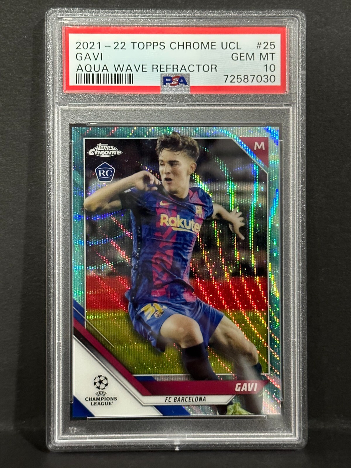 2021-22 Topps Chrome UCL Rookie RC Gavi #25 Aqua Wave Refractor