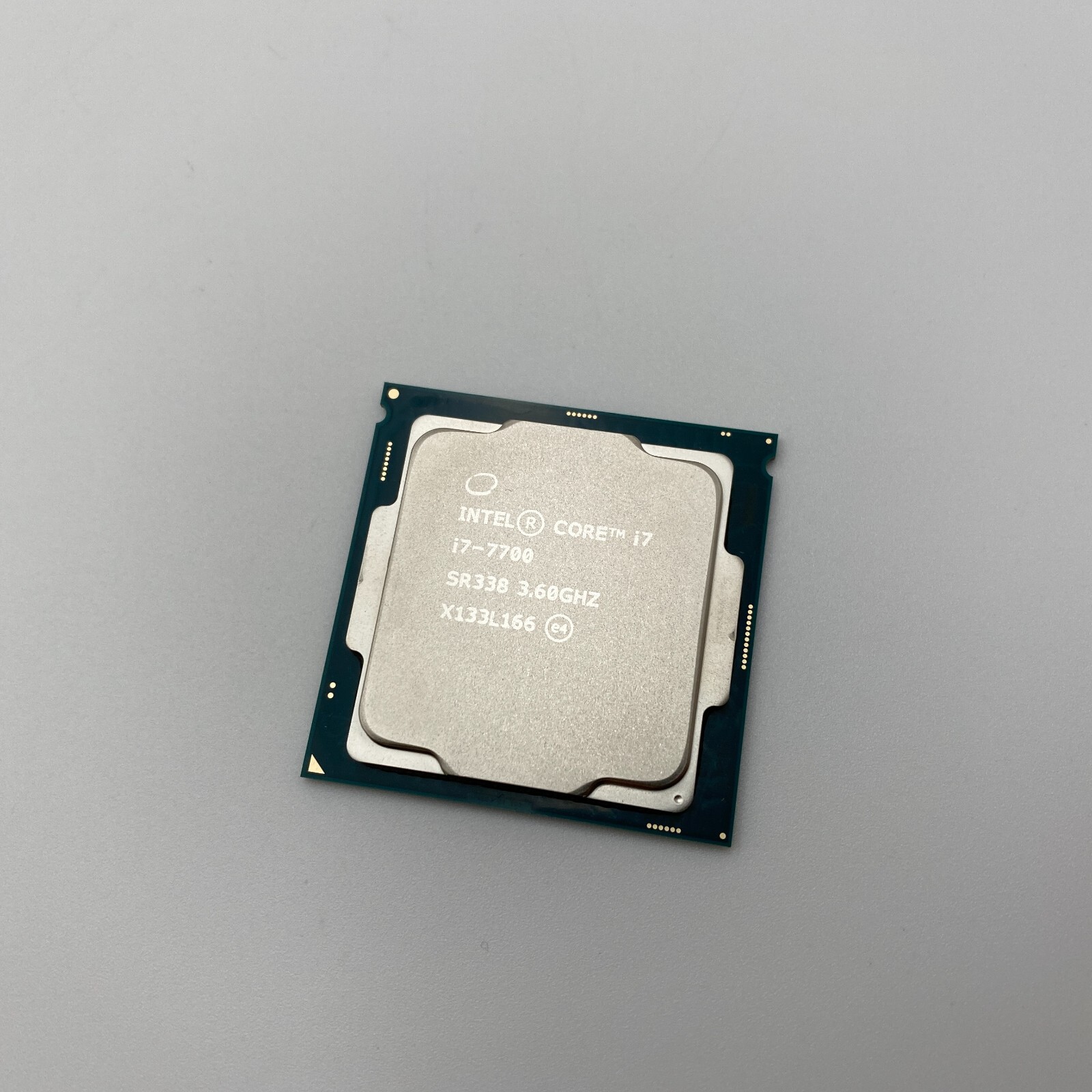 Intel Core i7-7700 Desktop Processor (3.6 GHz, 4 Cores, LGA 1151