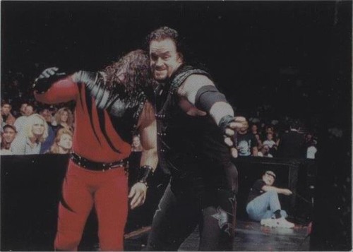 The Undertaker Kane WWF Comic Image Wrestling Trading Card 1999